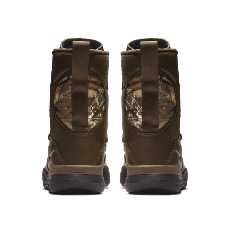 Nike SFB Field 2 8â Realtree® GORE-TEX Outdoor Boots Angle 3