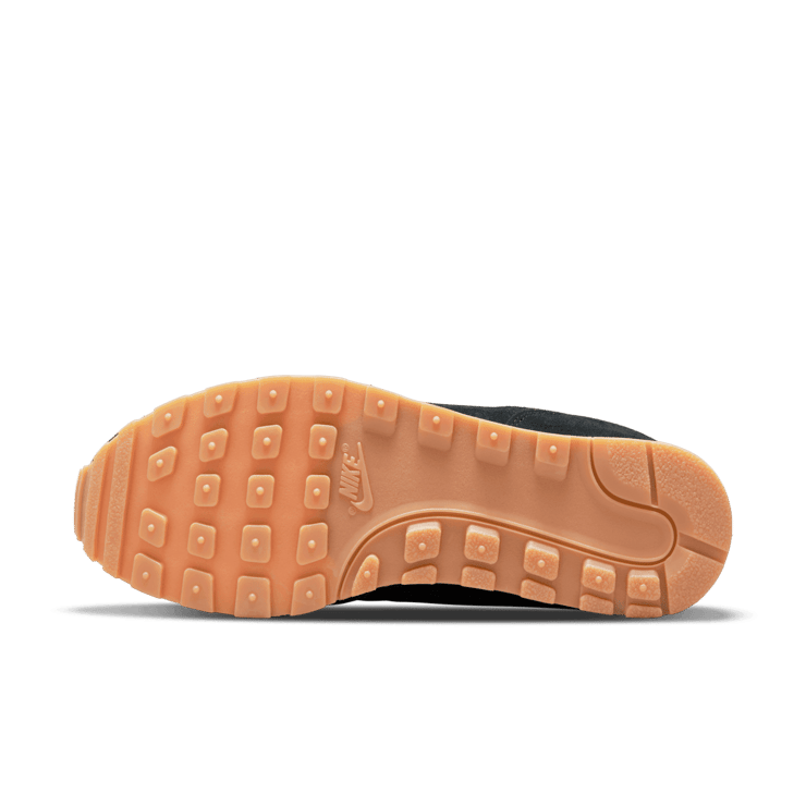 Nike MD Runner 2 SE Shoes Angle 0