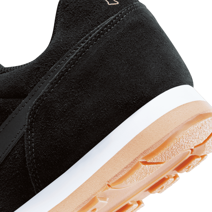 Nike MD Runner 2 SE Shoes Angle 5