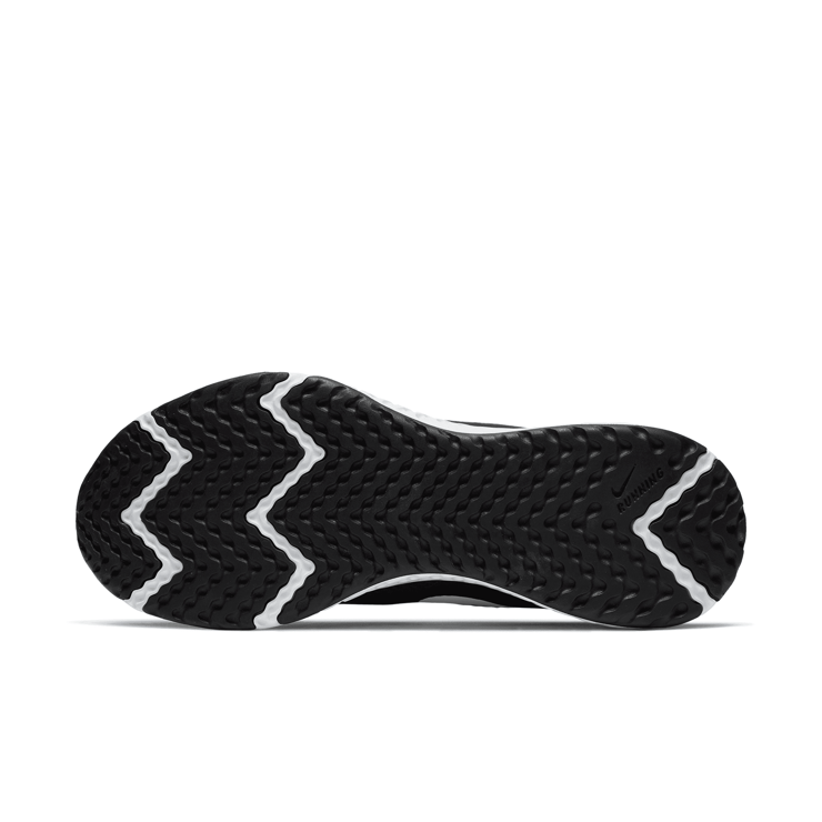 Nike Revolution 5 Road Running Shoes Angle 0