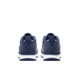 Nike Venture Runner Shoes Angle 3