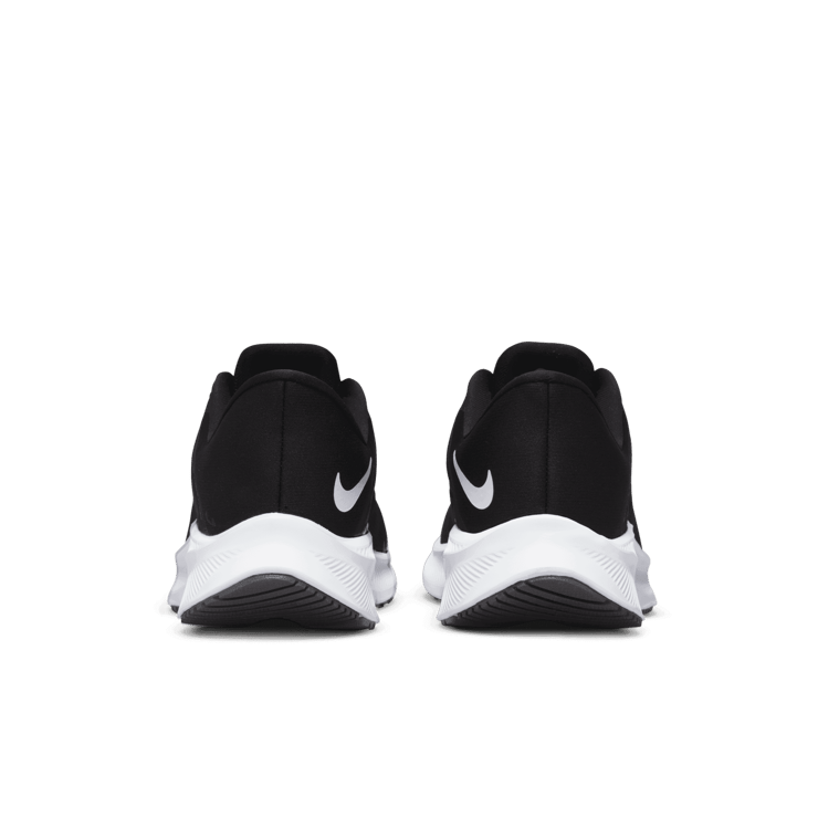 Nike Quest 3 Road Running Shoes Angle 3