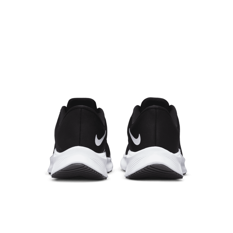Nike Quest 3 Road Running Shoes Angle 3