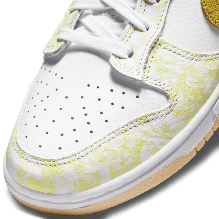 Nike Dunk Low Yellow Strike (W) Angle 4