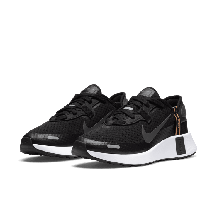 Nike Reposto Shoes Angle 2
