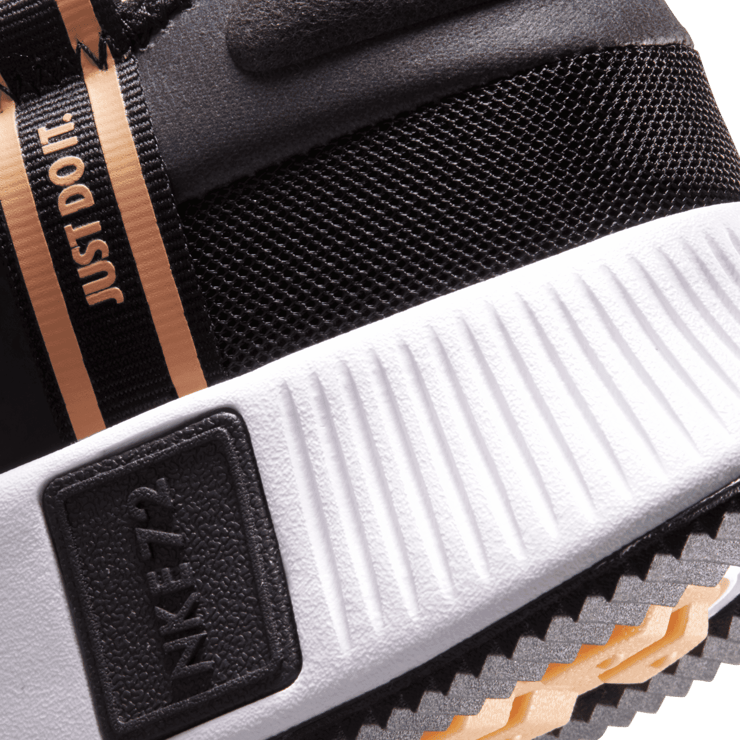 Nike Reposto Shoes Angle 5