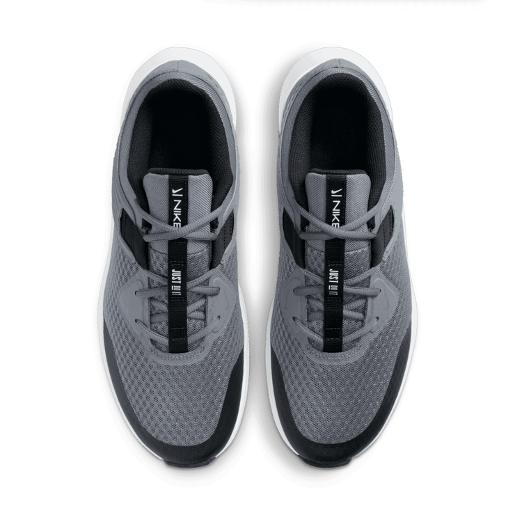 Nike MC Trainer Grey Angle 1
