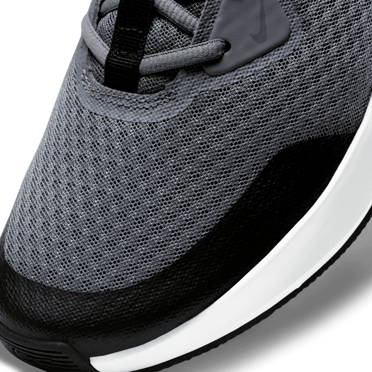 Nike MC Trainer Grey Angle 4