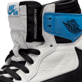 Jordan 1 High fragment design x Travis Scott Angle 6