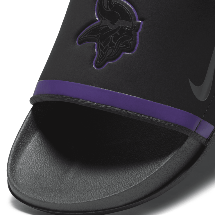 Nike Offcourt (NFL Minnesota Vikings) Slides Angle 4