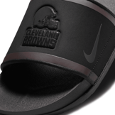 Nike Offcourt (NFL Cleveland Browns) Slides Angle 4
