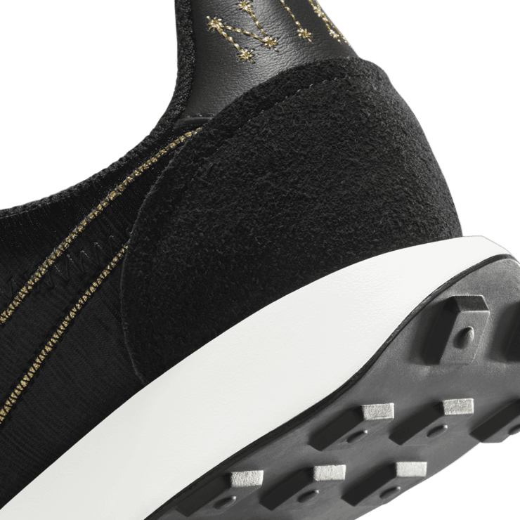 Nike Waffle Racer 2X Shoes Angle 5