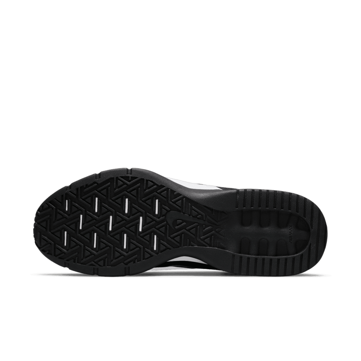 Nike Air Max Alpha Trainer 4 Black Angle 0