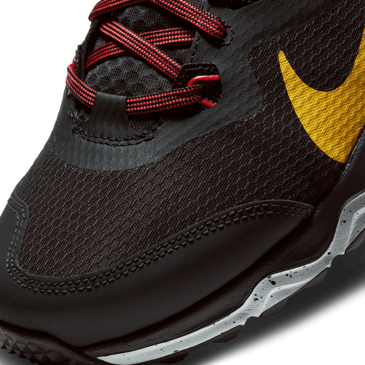 Nike Juniper Trail Trail Running Shoes Angle 4
