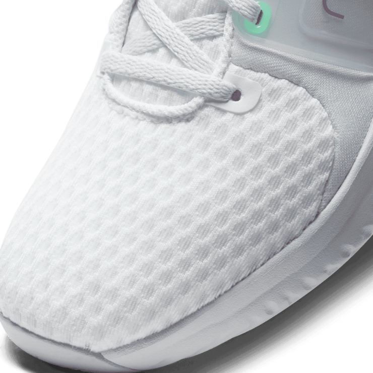 Nike Renew In-Season TR 10 White Angle 4