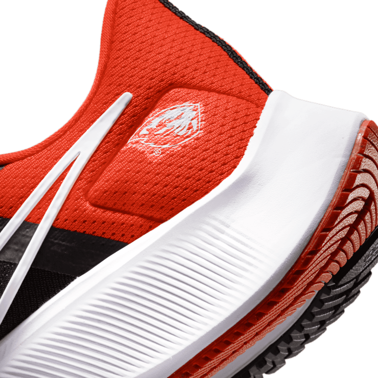 Nike College Air Zoom Pegasus 38 (Oregon State) Running Shoes Angle 5