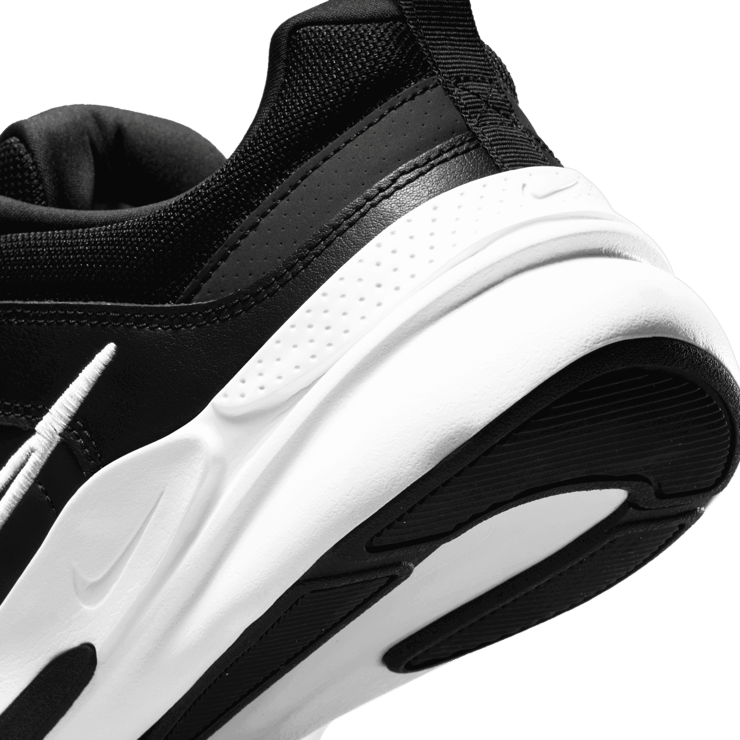 Nike Defy All Day Black Angle 5