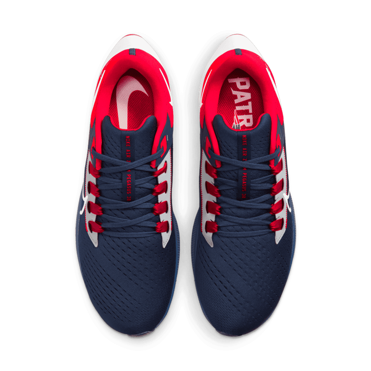 Nike Air Zoom Pegasus 38 (NFL New England Patriots) Angle 1