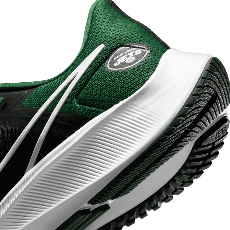 Nike Air Zoom Pegasus 38 (NFL New York Jets) Running Shoes Angle 5