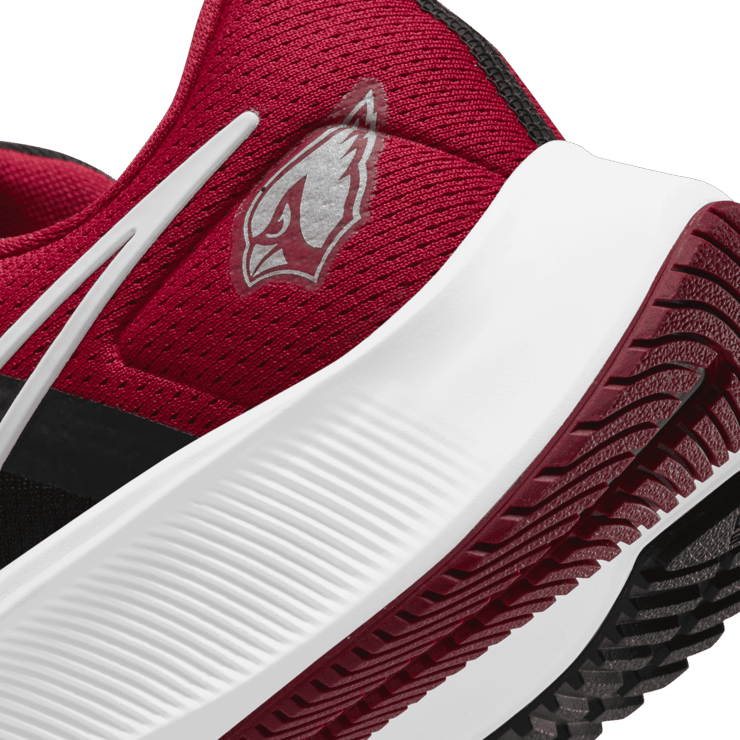 Nike Air Zoom Pegasus 38 (NFL Arizona Cardinals) Angle 5