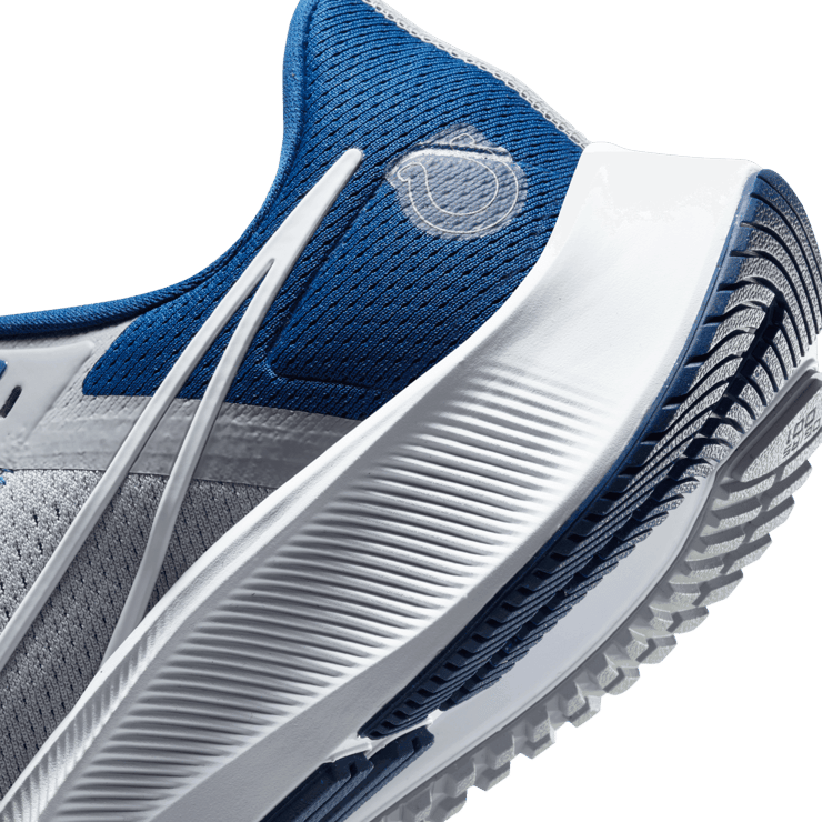 Nike Air Zoom Pegasus 38 (NFL Indianapolis Colts) Running Shoes Angle 5