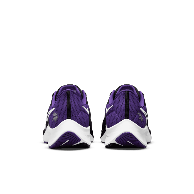 Nike Air Zoom Pegasus 38 (NFL Minnesota Vikings) Angle 3