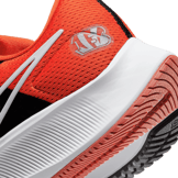 Nike Air Zoom Pegasus 38 (NFL Cincinnati Bengals) Running Shoes Angle 5