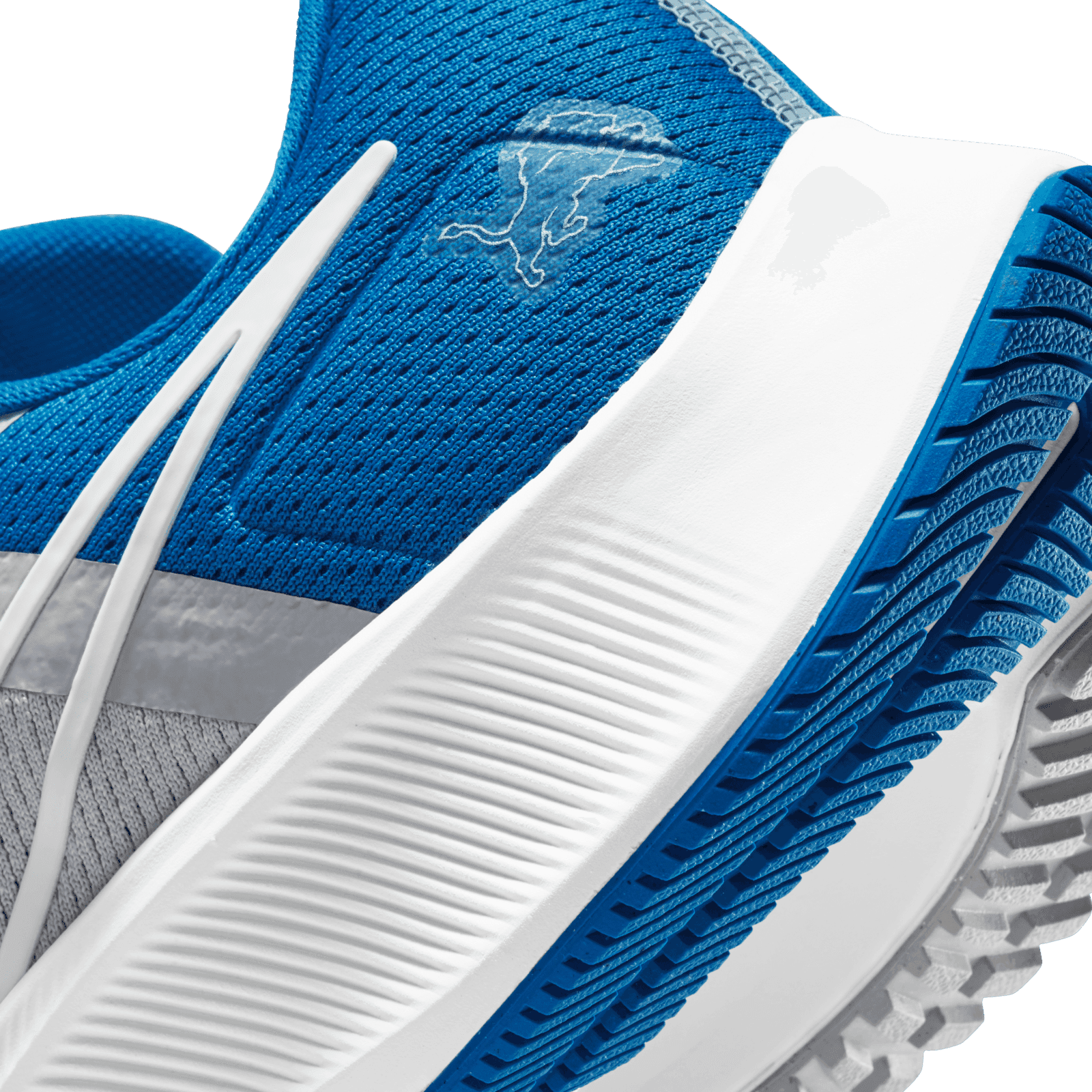 Nike Air Zoom Pegasus 38 (NFL Detroit Lions) Running Shoes Angle 5
