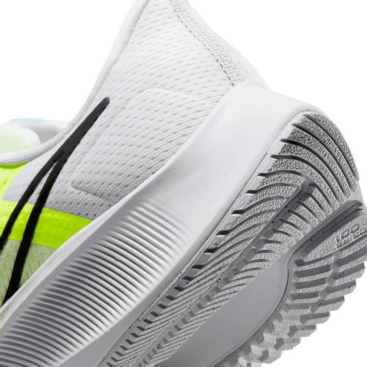 Nike Air Zoom Pegasus 38 Road Running Shoes Angle 5