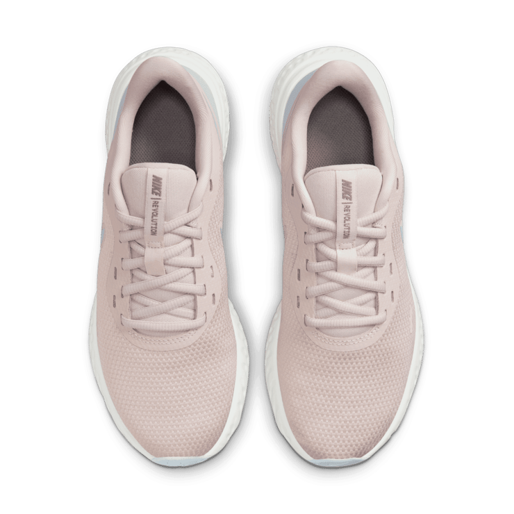 Nike Revolution 5 Road Running Shoes Angle 1