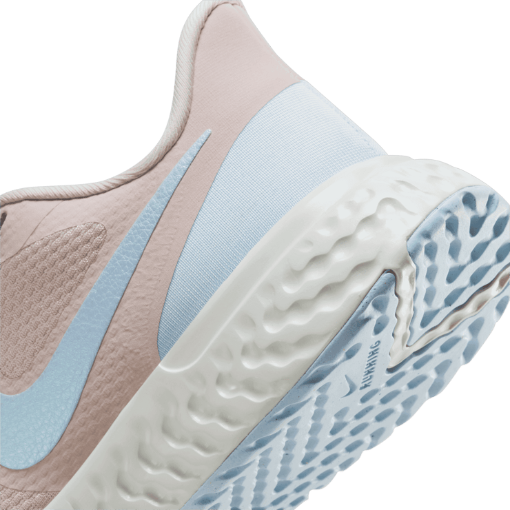 Nike Revolution 5 Road Running Shoes Angle 5