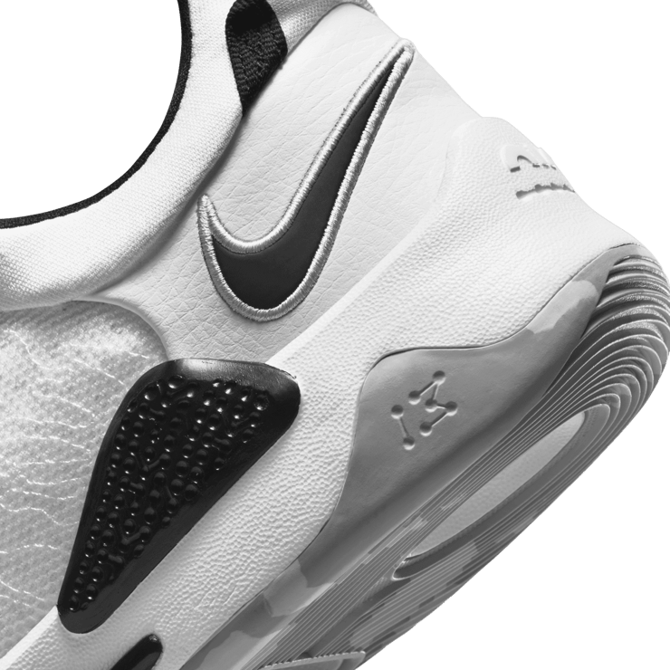 Nike PG 5 (Team) Basketball Shoes Angle 5