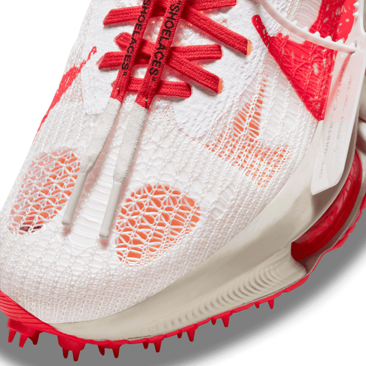 Nike Air Zoom Tempo NEXT% Off White White Solar Red Angle 4