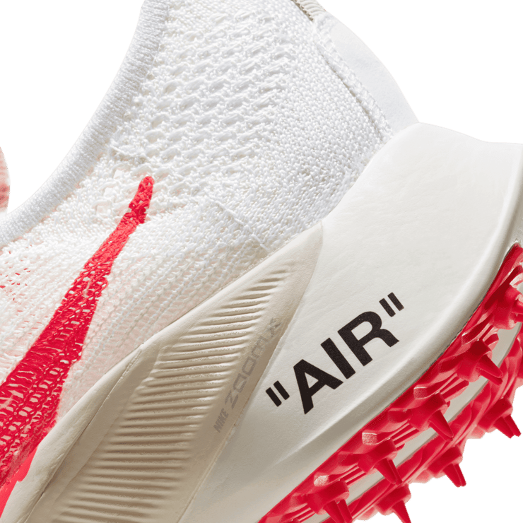 Nike Air Zoom Tempo NEXT% Off White White Solar Red Angle 5