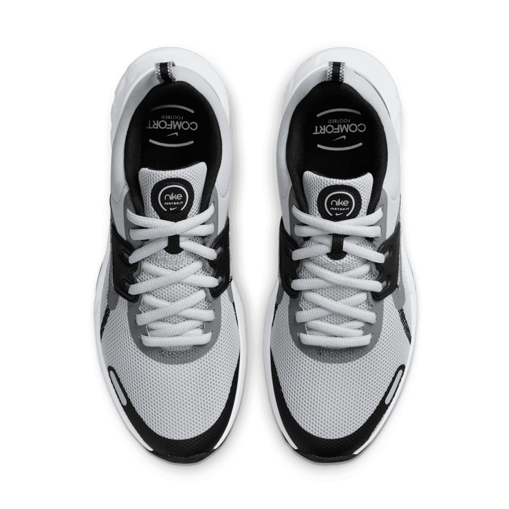 Nike Renew Retaliation TR 3 Grey Angle 1