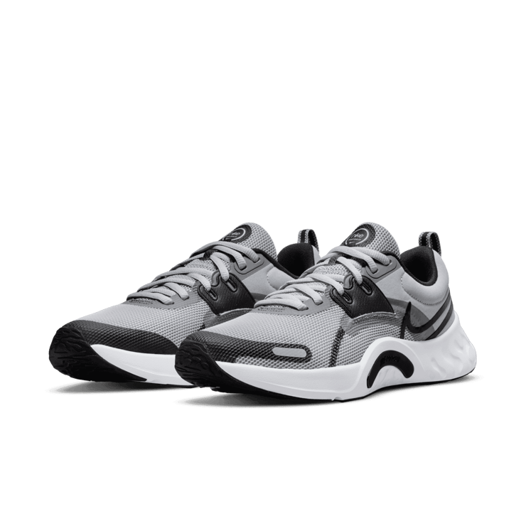 Nike Renew Retaliation TR 3 Grey Angle 2