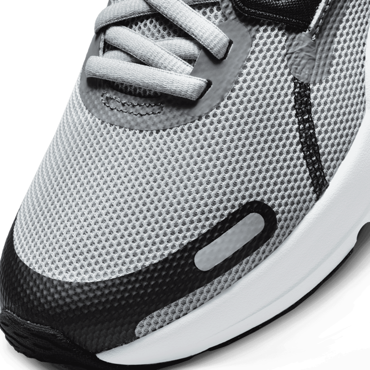 Nike Renew Retaliation TR 3 Grey Angle 4