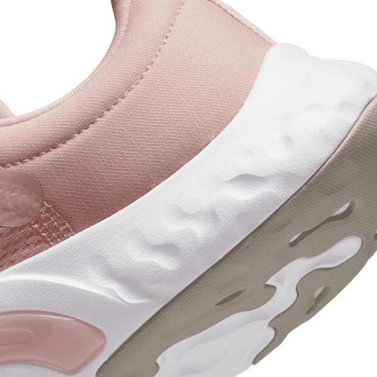 Nike Renew In-Season TR 11 Pink Angle 5