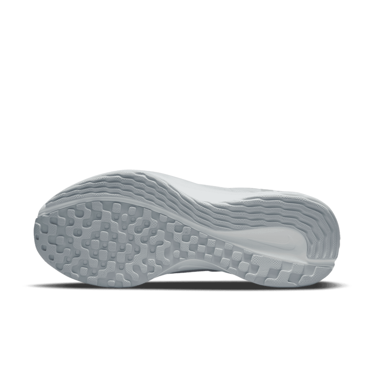 Nike Renew Serenity Run Road Running Shoes Angle 0