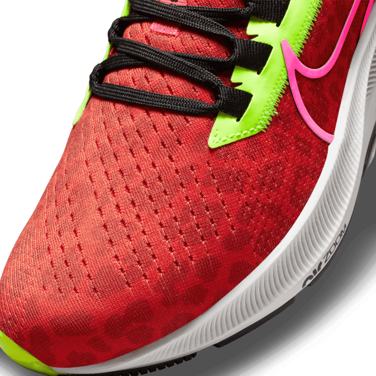 Nike Air Zoom Pegasus 38 Road Running Shoes Angle 4