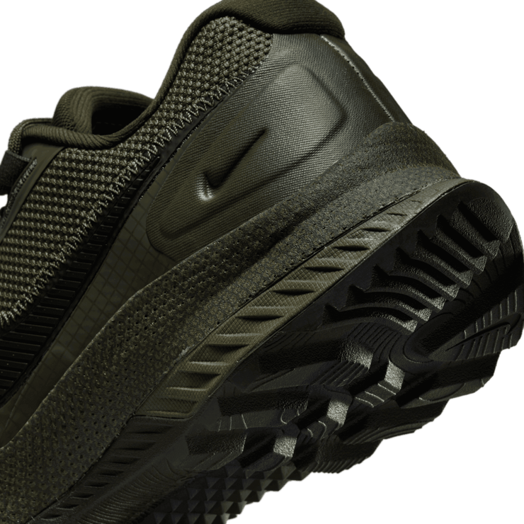 Nike React SFB Carbon Low Menâs Elite Outdoor Shoes Angle 5