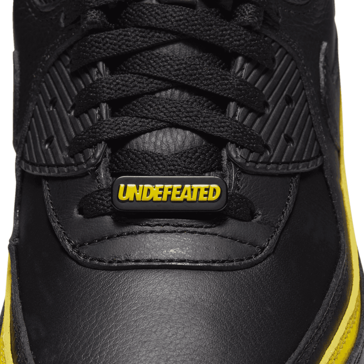 Air Max 90 Undefeated Black Optic Yellow Angle 4