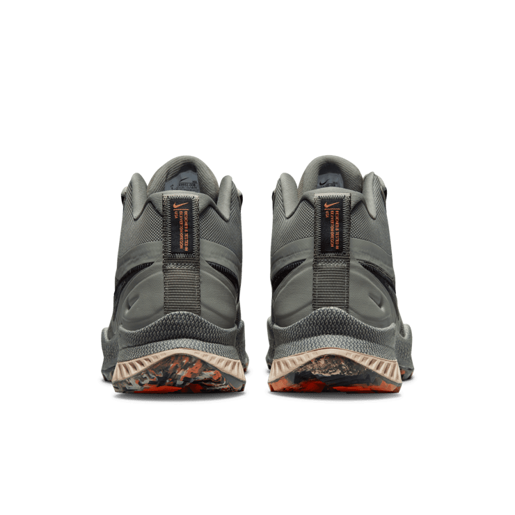 Nike React SFB Carbon Menâs Elite Outdoor Shoes Angle 3