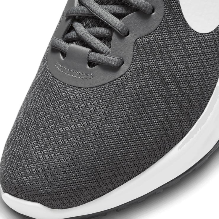 Nike Revolution 6 Running Shoes (Extra Wide) Angle 4