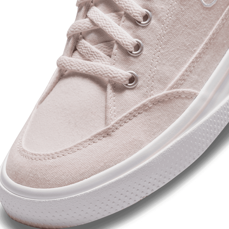 Nike Retro GTS Shoes Angle 4