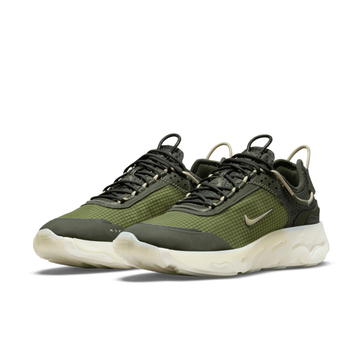 Nike React Live Shoes Angle 2