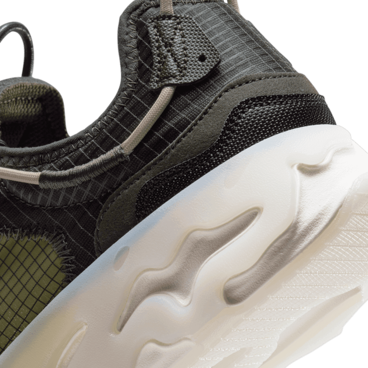 Nike React Live Shoes Angle 5