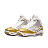 Nike LeBron 7 China Moon Angle 2