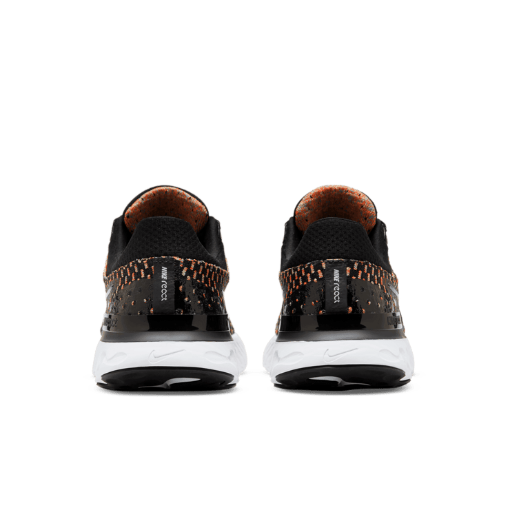 Nike Infinity React 3 Road Running Shoes Angle 3