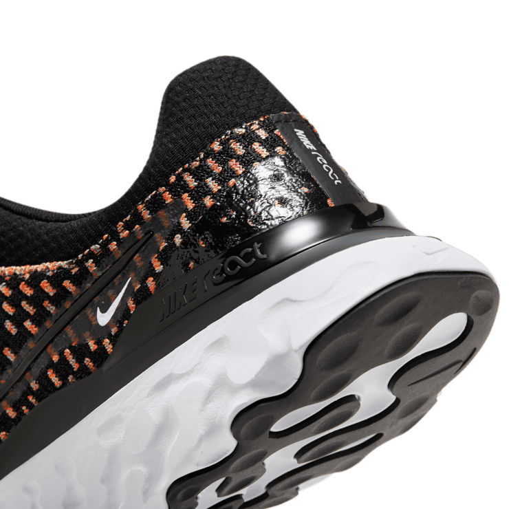 Nike Infinity React 3 Road Running Shoes Angle 5